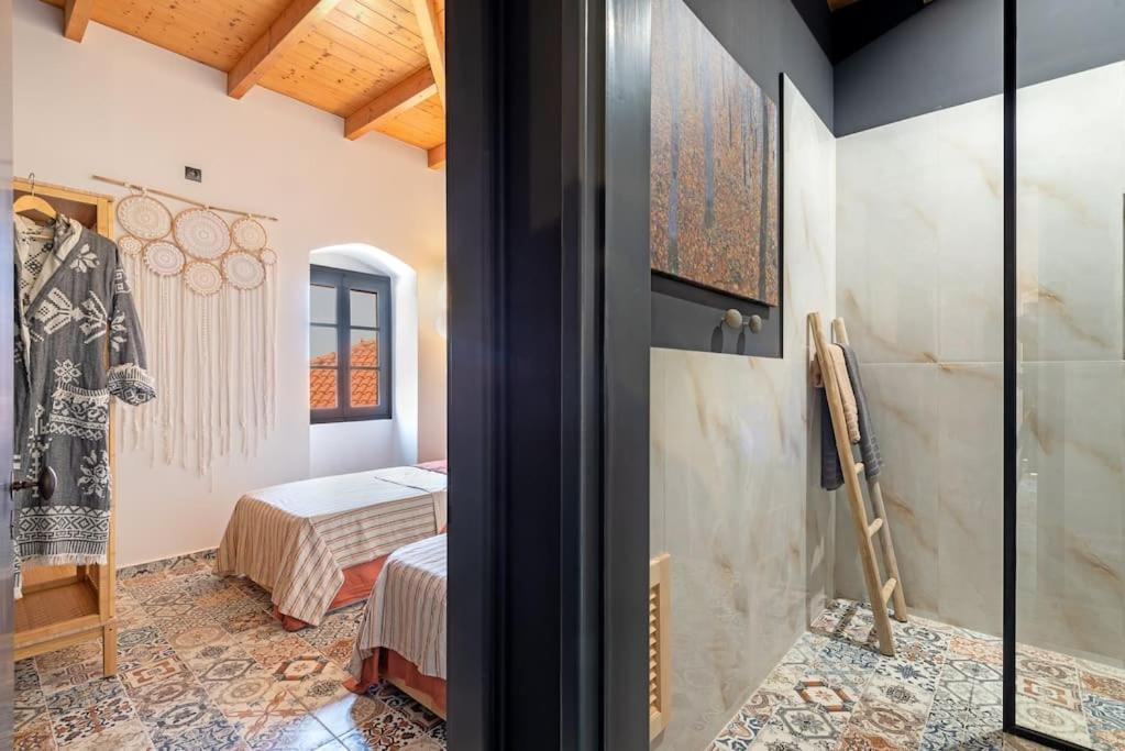 Villa Aiolia Kondoyenádha Extérieur photo